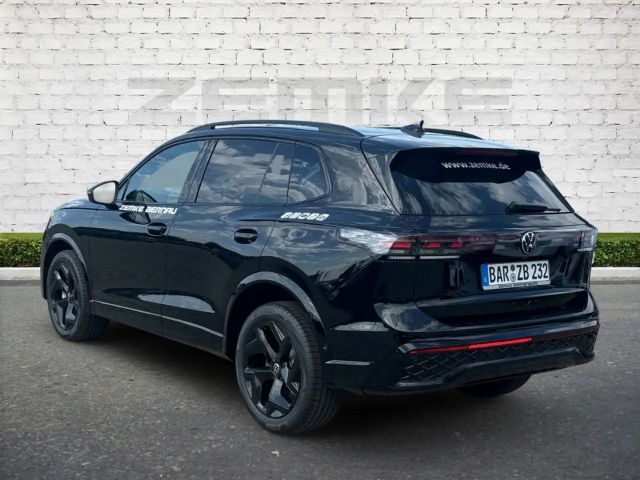 Volkswagen Tiguan 4Motion DSG R-Line