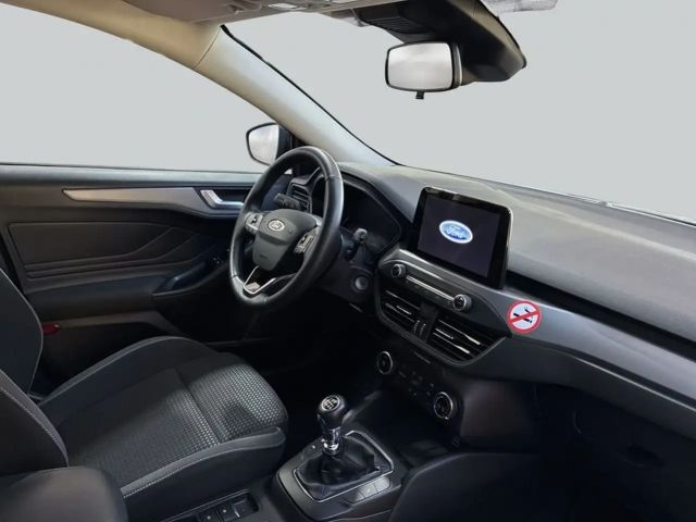 Ford Focus Cool & Connect EcoBoost Wagon