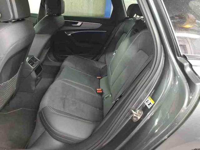 Audi S6 Avant Quattro