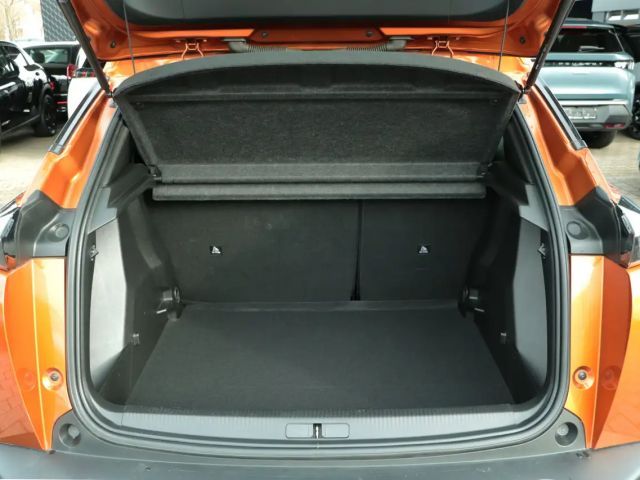 Peugeot E-2008 Active Pack