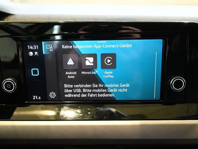 Volkswagen Golf Life Variant