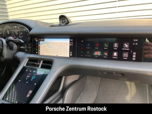 Porsche Taycan 4 Cross Turismo