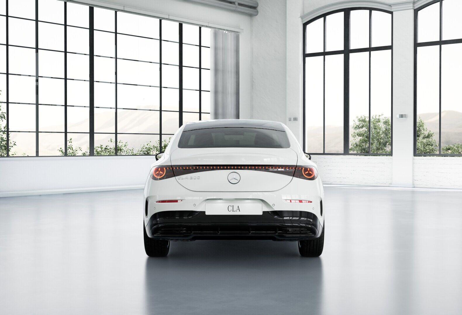 Mercedes-Benz CLA 200 AMG Line