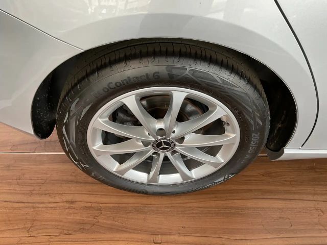 Mercedes-Benz B 180 B 180 KAMERA/SPUR/NAVI/GRA/PARKTRONIC