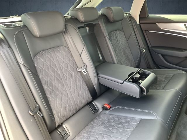 Audi S6 Avant Quattro