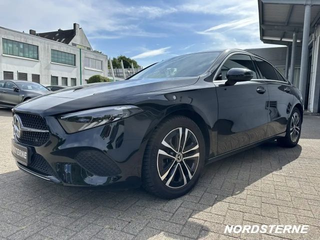 Mercedes-Benz A 180 Progressive