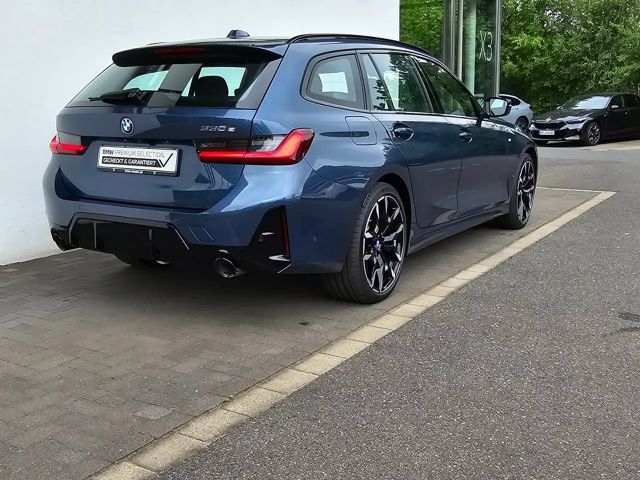 BMW 330 330e M-Sport Touring