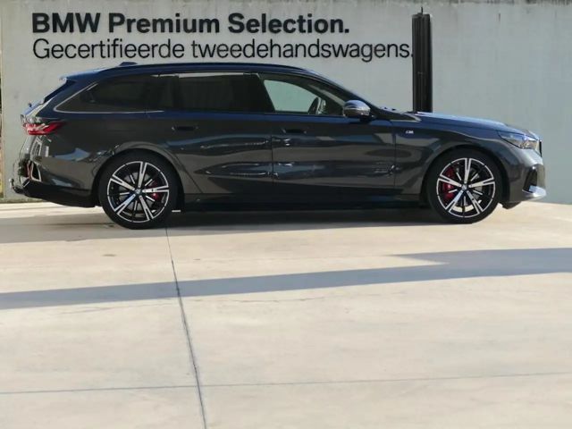 BMW i5 M-Sport Touring eDrive40