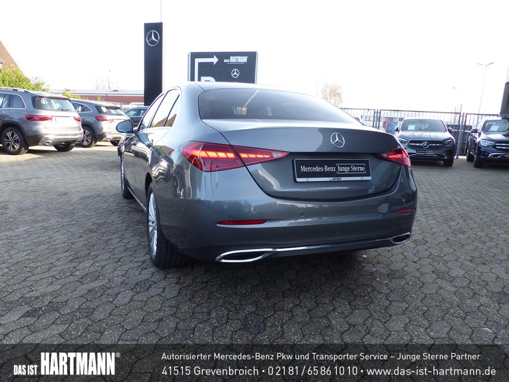 Mercedes-Benz C 180 AVANTGARDE Sedan