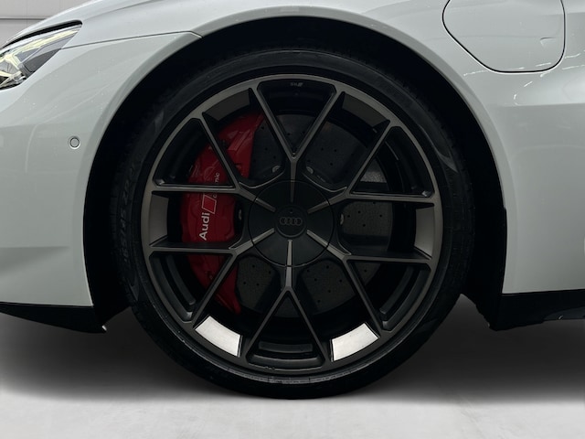 Audi RS e-tron GT Performance Quattro