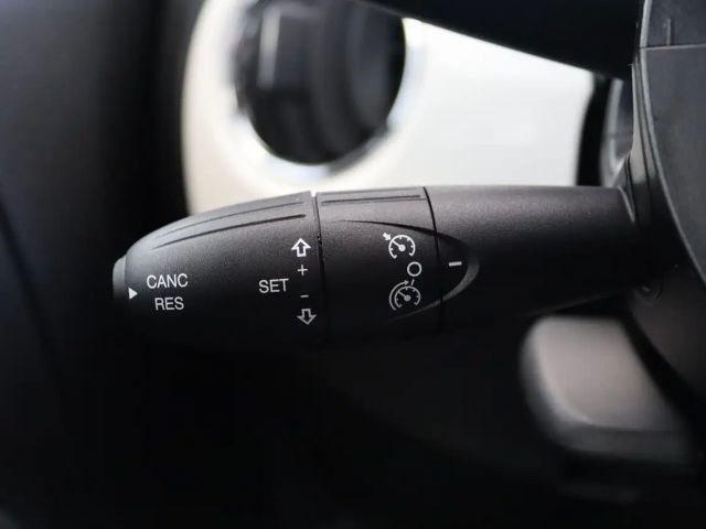 Fiat 500 Hybrid *Navi*Klimaautomatik*PDC*Temp.*ALU*