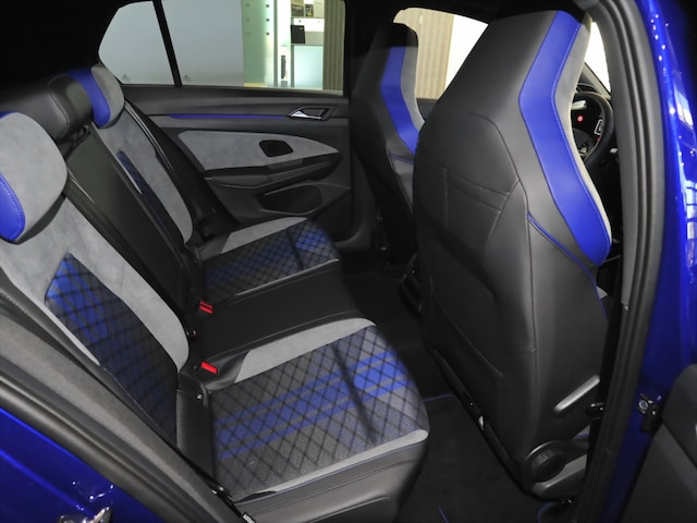 Volkswagen Golf 2.0 TSI Golf VIII