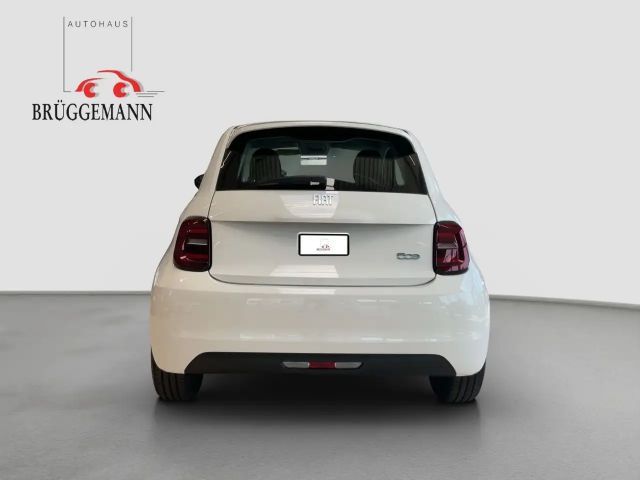 Fiat 500e + Ganzjahresreifen