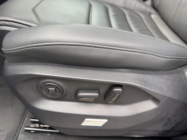 Volkswagen Touareg 3.0 V6 TDI