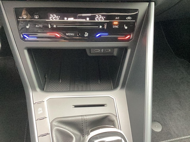 Volkswagen Taigo 1.0 TSI DSG R-Line