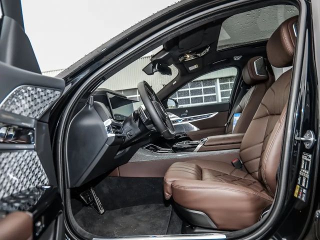 BMW i7 M-Sport M70 Sedan xDrive