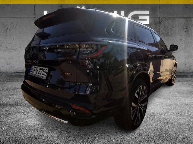 Renault Espace E-Tech Hybrid Iconic