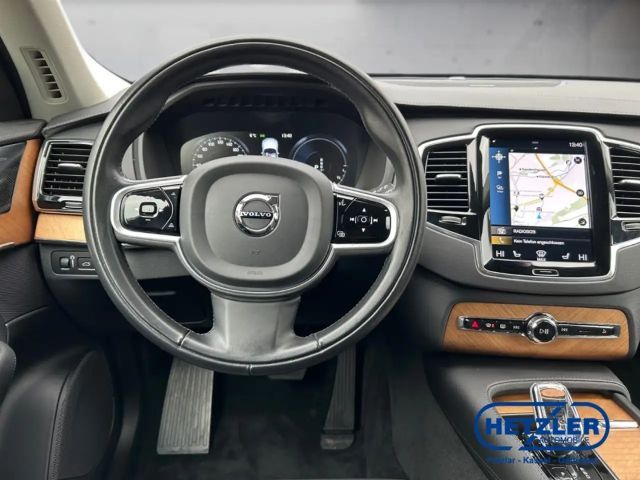 Volvo XC90 AWD Bright Plus Recharge