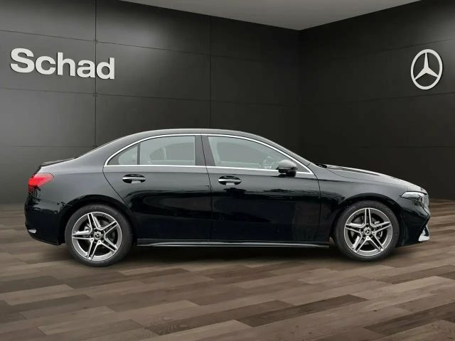 Mercedes-Benz A 200 AMG Line