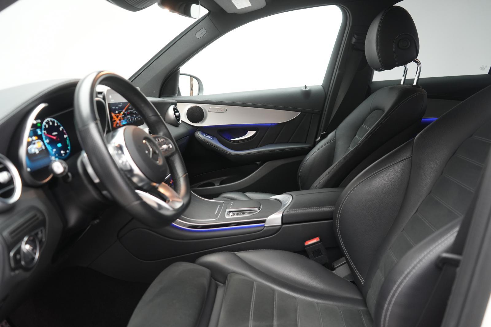 Mercedes-Benz GLC 300 4MATIC AMG Line