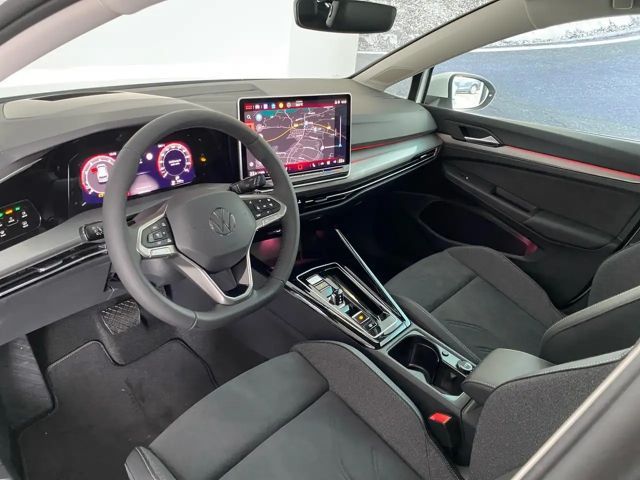 Volkswagen Golf 1.5 eTSI DSG Style