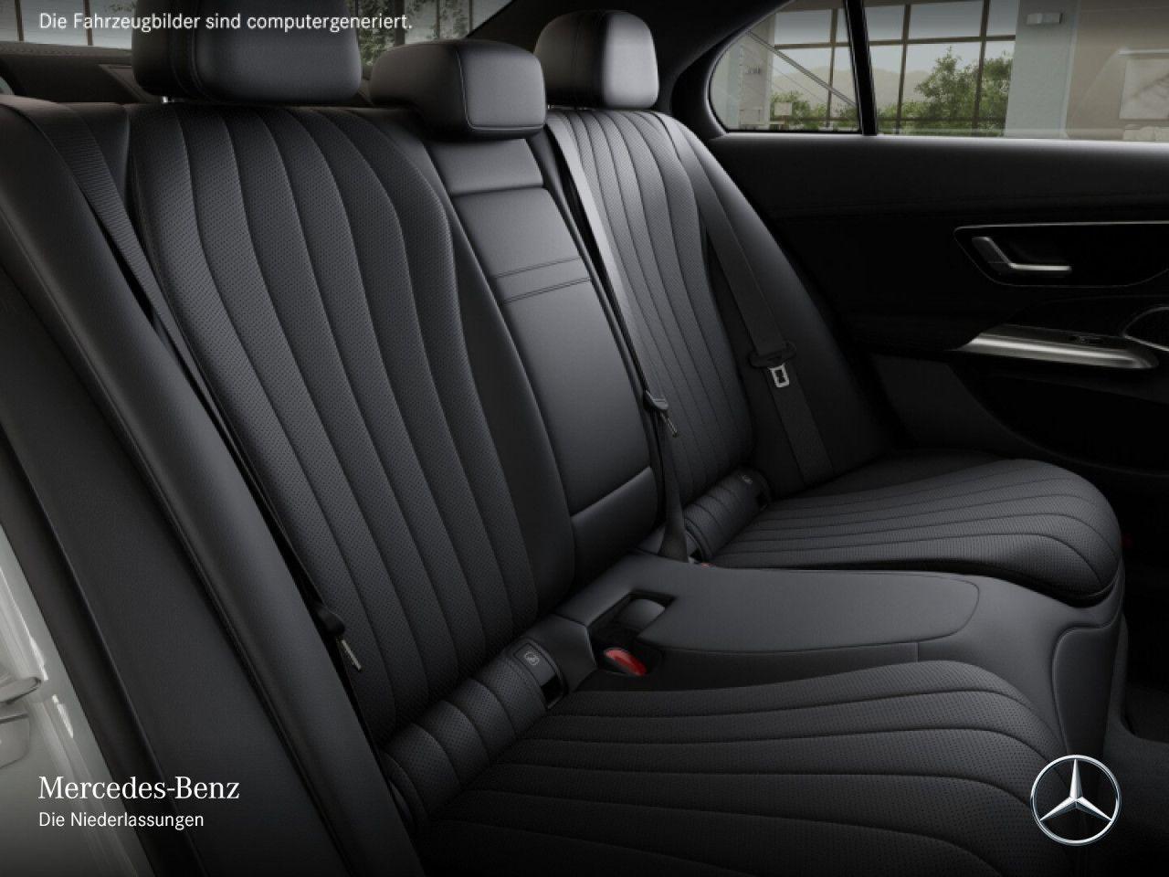 Mercedes-Benz E 220 AMG Line E 220 d Sedan