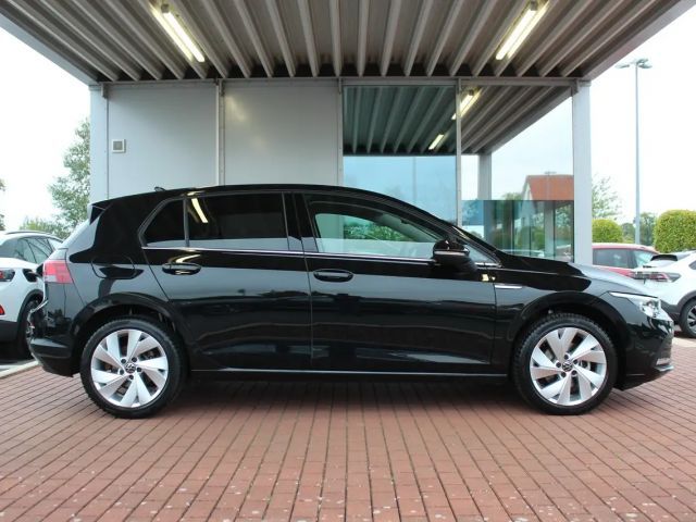 Volkswagen Golf 1.5 TSI Style