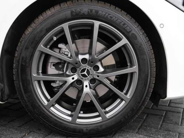 Mercedes-Benz CLE 200 AVANTGARDE Coupé