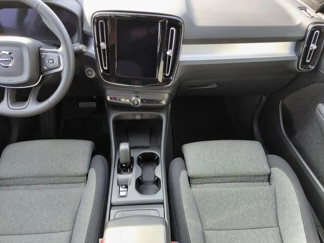 Volvo XC40 Core
