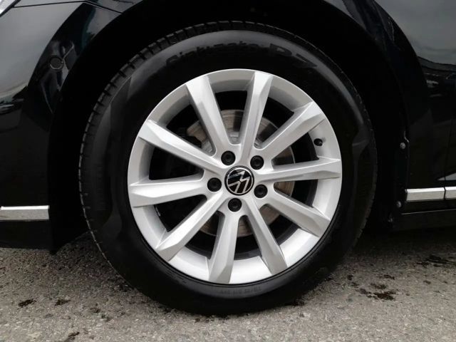 Volkswagen Passat DSG GTE Variant