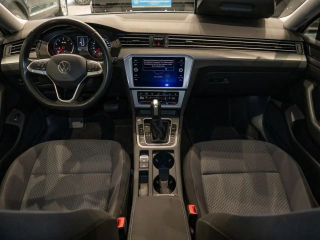 Volkswagen Passat 1.5 TSI DSG Variant