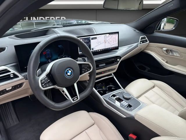 BMW 330 330e M-Sport Touring