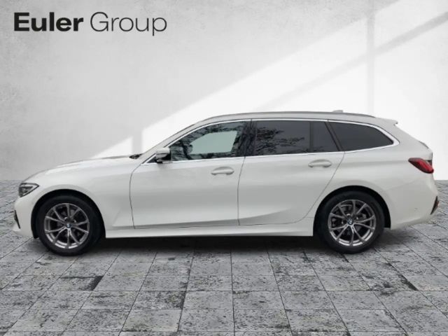 BMW 320 320d Touring xDrive