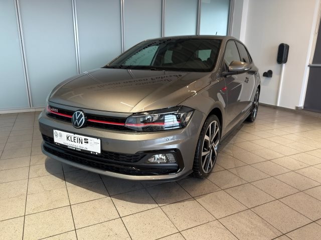 Volkswagen Polo 2.0 TSI