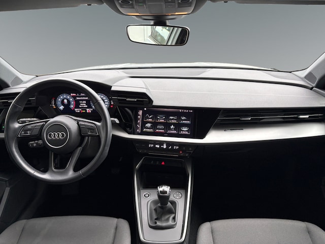 Audi A3 35 TFSI S-Line Sportback