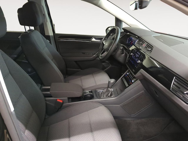 Volkswagen Touran 1.5 TSI DSG
