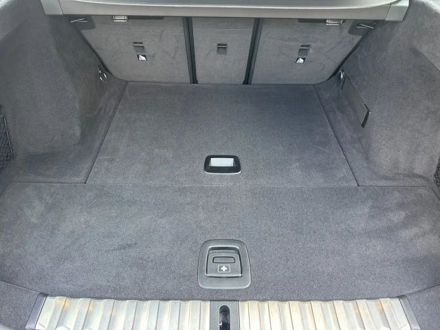 BMW 320 320d Sport Line xDrive