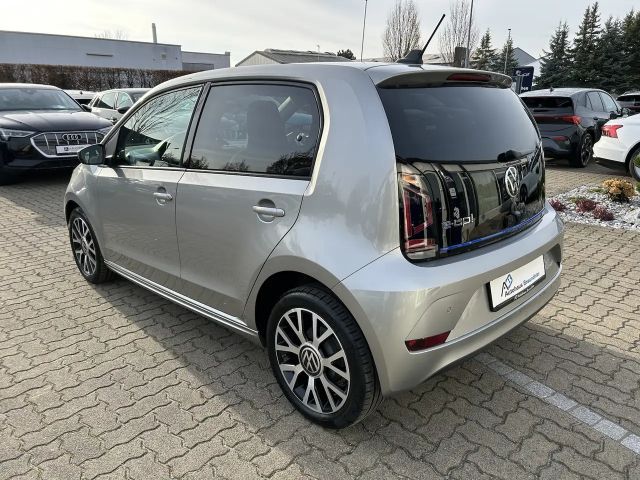 Volkswagen up! Plus Style