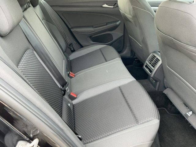 Volkswagen Golf 2.0 TDI DSG Golf VIII