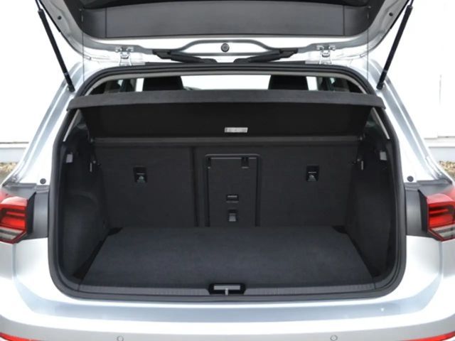 Volkswagen Golf 1.5 TSI Golf VIII Life