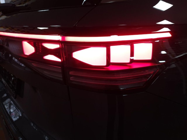 Volkswagen Tayron 2.0 TDI DSG R-Line