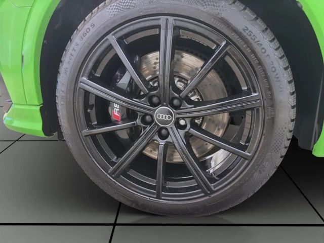 Audi RS Q3 Quattro