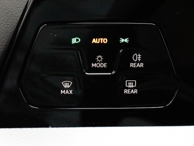 Volkswagen Golf 2.0 TDI DSG Variant