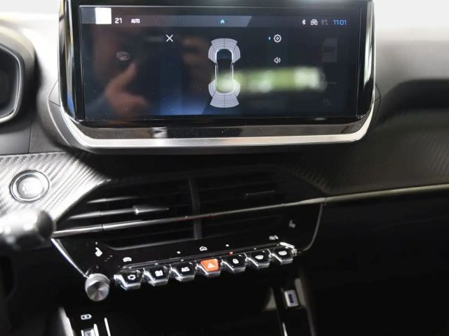 Peugeot E-2008 Allure Pack