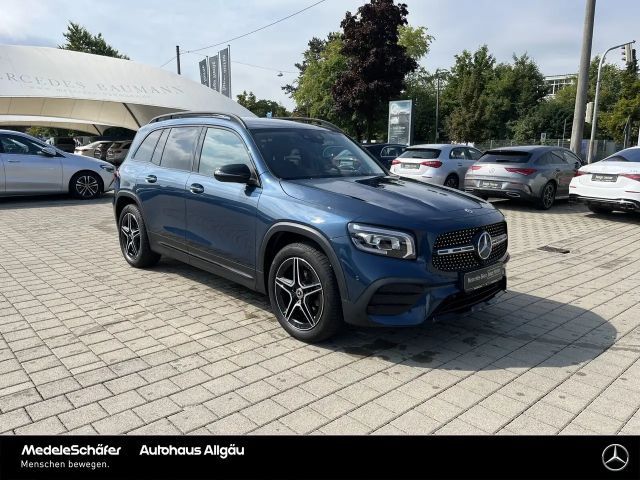 Mercedes-Benz GLB 200 AMG Line