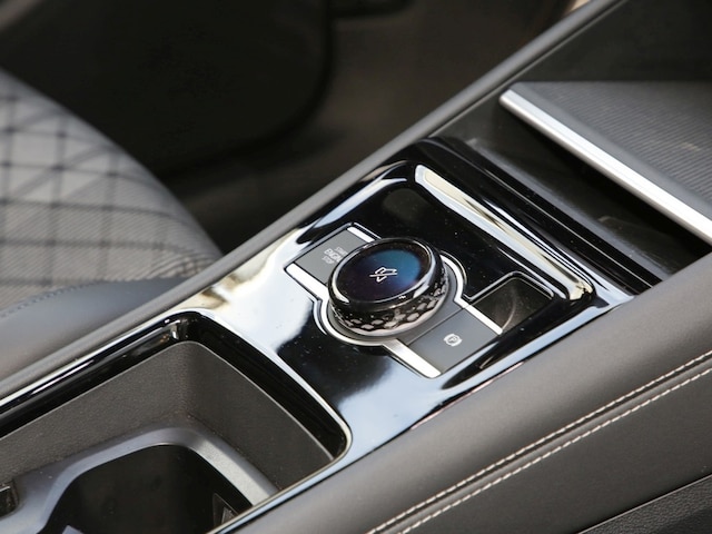 Volkswagen Tiguan 2.0 TSI R-Line Style