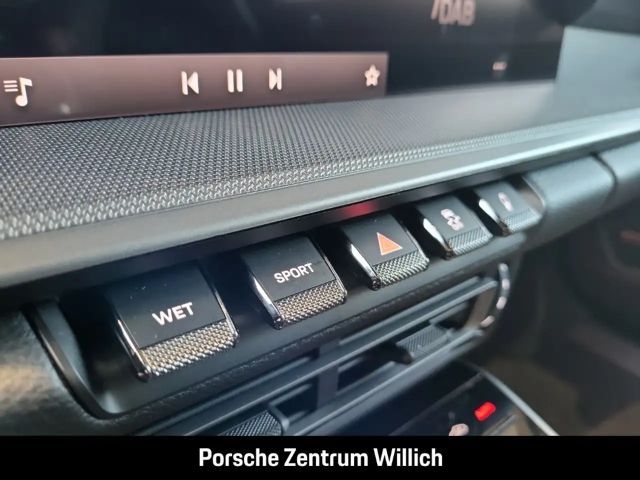 Porsche 992 Carrera Coupé