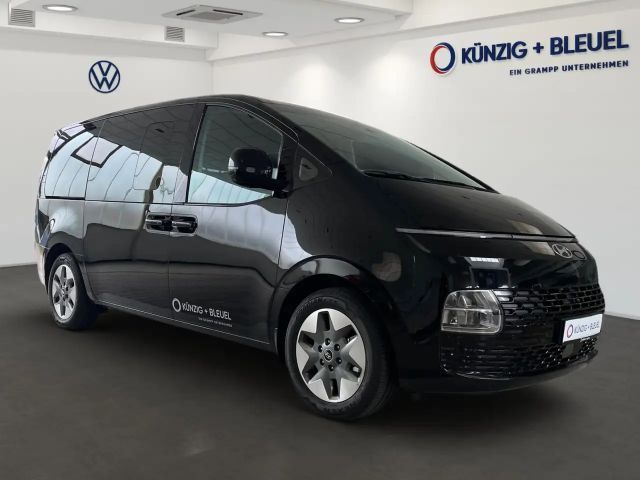 Hyundai Staria Prime