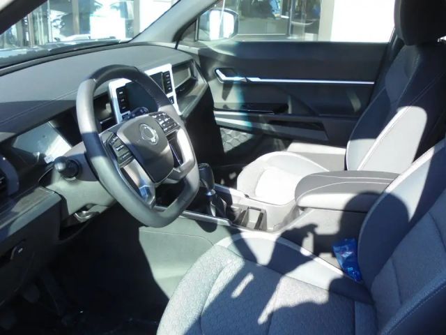 SsangYong Torres 2WD