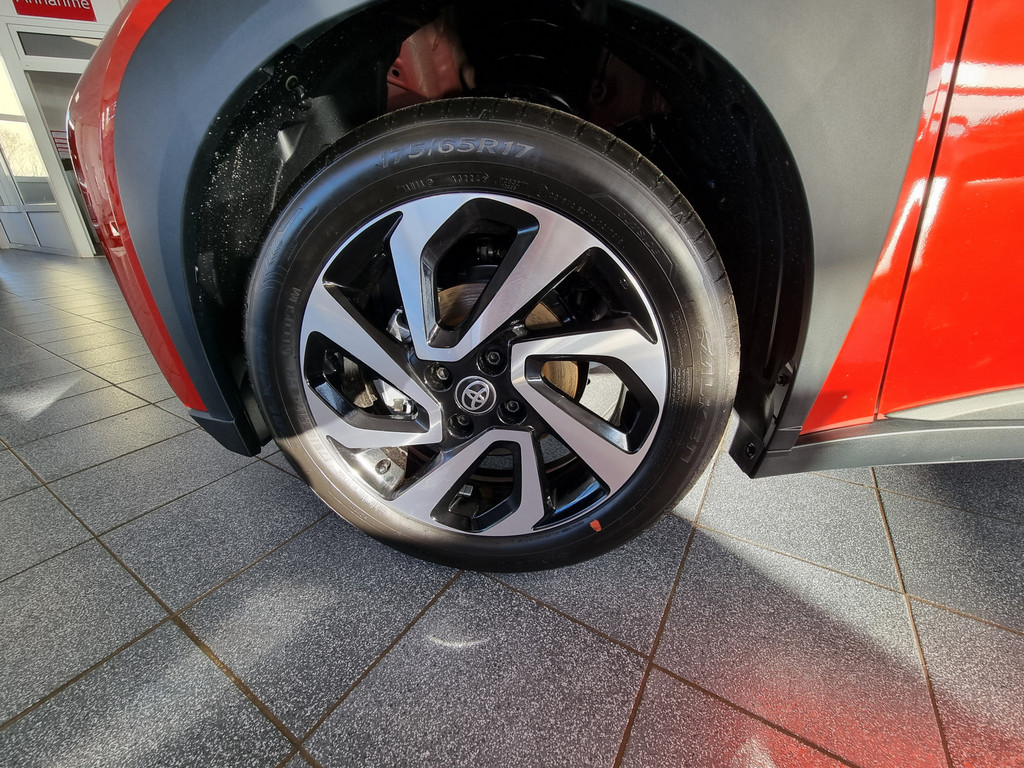 Toyota Aygo X 5-deurs Basis Team D